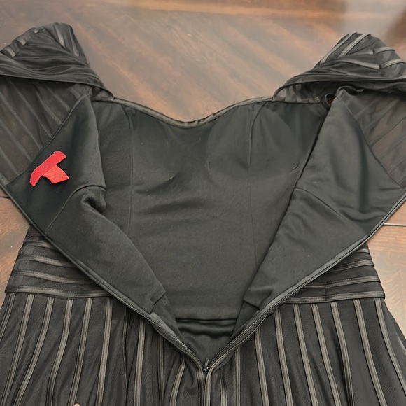 JS Collection black dress - Picture 8 of 12